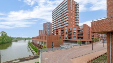 apartments for rent on Meerring 193