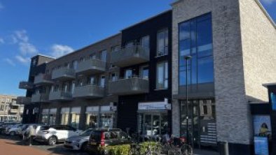 free-sector-houses for rent on De Clomp 3238